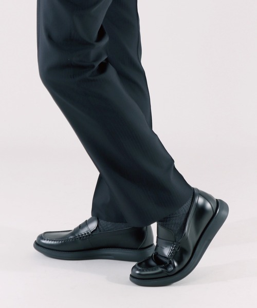 whoop-de-doo（フープディドゥ）の「First Loafer フラットソール ローファー whoop-de-doo/フープディドゥ（ローファー・メンズ・ブラック・40/41/42/43/44）」の5枚目の写真