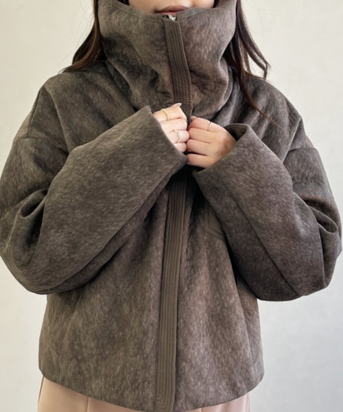 MISCH MASCH（ミッシュマッシュ）の「一部店舗限定 ビッグカラー異素材切替ショートダウンジャケット（その他アウター・レディース・ブラウン・ﾌﾘ-）」の4枚目の写真