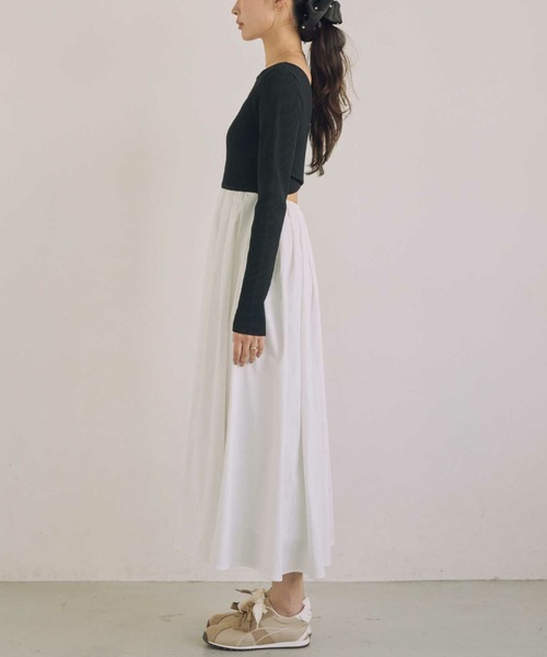 ACYM（アシーム）の「バックオープンドッキングワンピース（ワンピース・レディース・ブラック/アイボリー・FREE）」の3枚目の写真