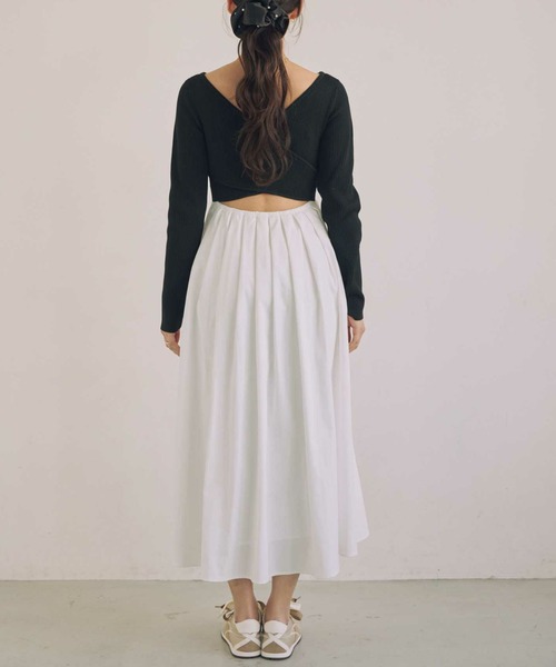 ACYM（アシーム）の「バックオープンドッキングワンピース（ワンピース・レディース・ブラック/アイボリー・FREE）」の4枚目の写真