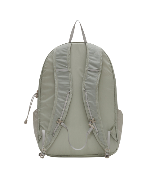 DEFGARMENTS（デフグラメンツ）の「NEEDLE LIGHT BAG PACK [LIGHT GRAY]（バックパック/リュック・レディース・その他・F）」の4枚目の写真