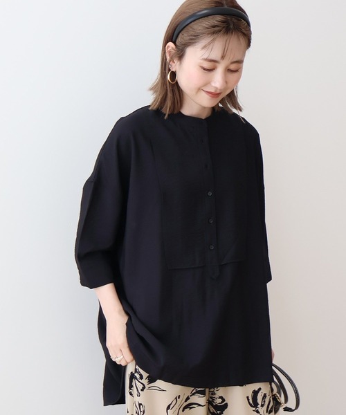 AMERICAN HOLIC（アメリカンホリック）の「【WEB限定】接触冷感バンドカラーシャツチュニック（シャツ/ブラウス・レディース・ブラック/アイボリー/ネイビー・M/L）」の4枚目の写真