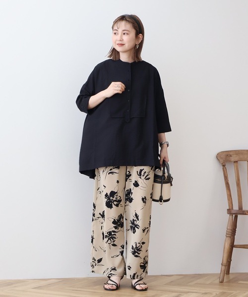AMERICAN HOLIC（アメリカンホリック）の「【WEB限定】接触冷感バンドカラーシャツチュニック（シャツ/ブラウス・レディース・ブラック/アイボリー/ネイビー・M/L）」の7枚目の写真