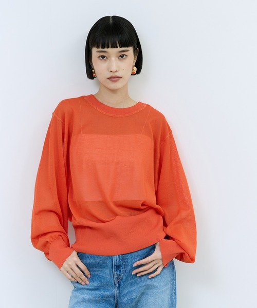 ADAM ET ROPE'(アダムエロペ)の「【WEB限定】シアークルーネックカーディガン(カーディガン/ボレロ・レディース・オレンジ/ライトグレー/サックスブルー/ブラック/オフホワイト・FREE)」の14枚目の写真