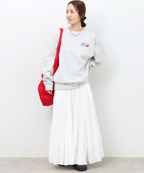 NEW BALANCE（ニューバランス）の「《WEB限定》【NEW BALANCE/ニューバランス】Athletics プレミアムロゴスウェット（スウェット・レディース・チャコールグレー・SMALL）」の3枚目の写真