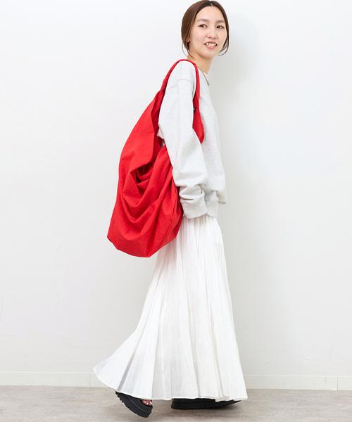 NEW BALANCE（ニューバランス）の「《WEB限定》【NEW BALANCE/ニューバランス】Athletics プレミアムロゴスウェット（スウェット・レディース・チャコールグレー・SMALL）」の5枚目の写真