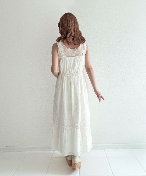 an another angelus（アンアナザーアンジェラス）の「レース使いローズカットワークロングワンピース（ワンピース・レディース・オフホワイト/ブラック・FREE）」の8枚目の写真