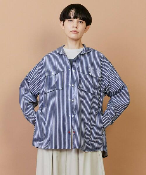 FRAPBOIS(フラボア)の「セラーシャツ(シャツ/ブラウス・レディース・ネイビー・2)」の1枚目の写真