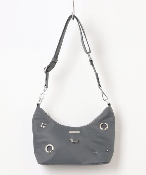 Knuth Marf(クヌースマーフ)の「Knuth Marf pierce mini bag(ショルダーバッグ・レディース・グレー/ブラック・FREE)」の12枚目の写真