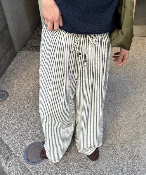 CIAOPANIC TYPY(チャオパニックティピー)の「【UNISEX】【プラスサイズあり】ストライプシアサッカーイージーパンツ(その他パンツ・レディース・ホワイト/ピンク/ベージュ/ブルー・LARGE/MEDIUM/XX-LARGE)」の5枚目の写真