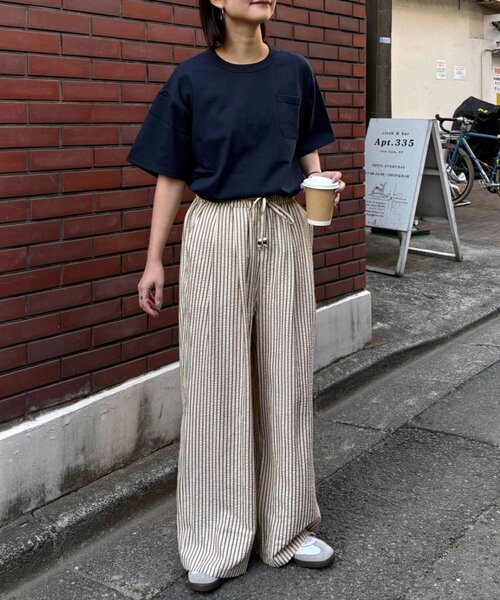 CIAOPANIC TYPY(チャオパニックティピー)の「【UNISEX】【プラスサイズあり】ストライプシアサッカーイージーパンツ(その他パンツ・レディース・ホワイト/ピンク/ベージュ/ブルー・LARGE/MEDIUM/XX-LARGE)」の10枚目の写真