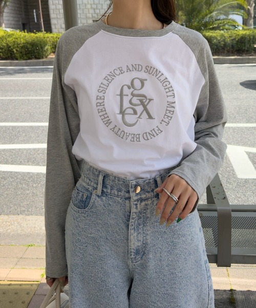 KOBE LETTUCE(コウベレタス)の「ロゴ刺しゅうラグランロンT(Tシャツ/カットソー・レディース・ホワイト×グレー/ホワイト×ネイビー/ホワイト×ブラック・M)」の10枚目の写真