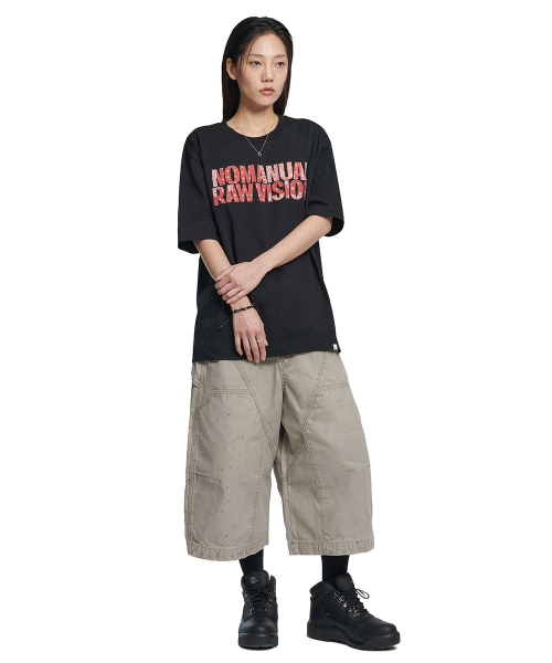 NOMANUAL(NOMANUAL)の「PAISLEY APPLIQUE T-SHIRT - BLACK(Tシャツ/カットソー・レディース・その他・LARGE/MEDIUM/X-LARGE/SMALL)」の4枚目の写真