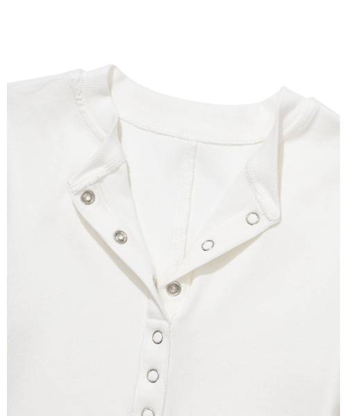 MOAA（モア）の「Linker snap Henley Tshirt (BLACK)（Tシャツ/カットソー・レディース・その他・SMALL/MEDIUM）」の10枚目の写真