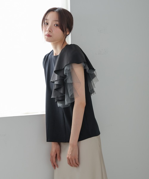 Bab(バブ)の「イレヘムラッフルデザインカットソー(Tシャツ/カットソー・レディース・ブラック/杢グレー/オフホワイト・FREE)」の20枚目の写真