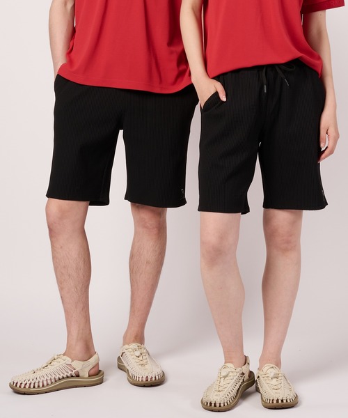 Arnold Palmer(アーノルドパーマー)の「タウン&レジャー シェア ショートパンツ(その他パンツ・レディース・カーキ/ブラック・M/LL/L/S)」の1枚目の写真