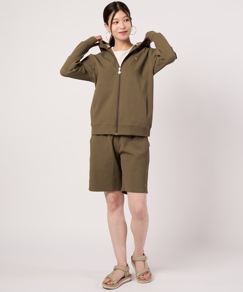 Arnold Palmer(アーノルドパーマー)の「タウン&レジャー シェア ショートパンツ(その他パンツ・レディース・カーキ/ブラック・M/LL/L/S)」の10枚目の写真