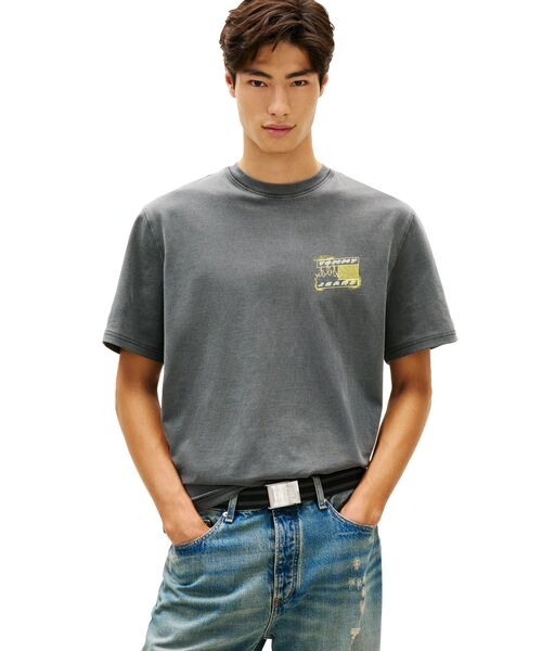 tommy jeans(トミー ジーンズ)の「90s バブルフラッグショートスリーブTシャツ(Tシャツ/カットソー・メンズ・ブラック/ホワイト・LARGE/X-SMALL/X-LARGE/SMALL/MEDIUM)」の2枚目の写真