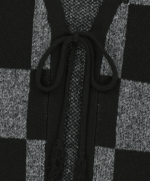 BROWNBREATH（ブラウンブレス）の「W TAG CHECK CROCHET VEST - BLACK（ベスト・レディース・その他・SMALL/MEDIUM）」の5枚目の写真
