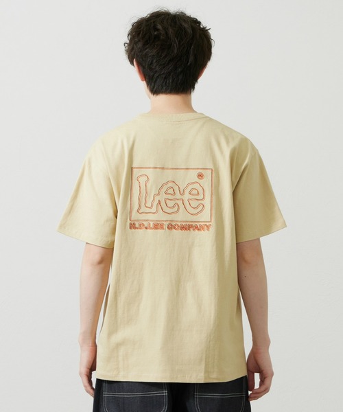 Lee(リー)の「Lee/リー バックプリントTシャツ(Tシャツ/カットソー・メンズ・ブラック/ホワイト/ベージュ/ブルー・SMALL/MEDIUM/LARGE/X-LARGE)」の1枚目の写真
