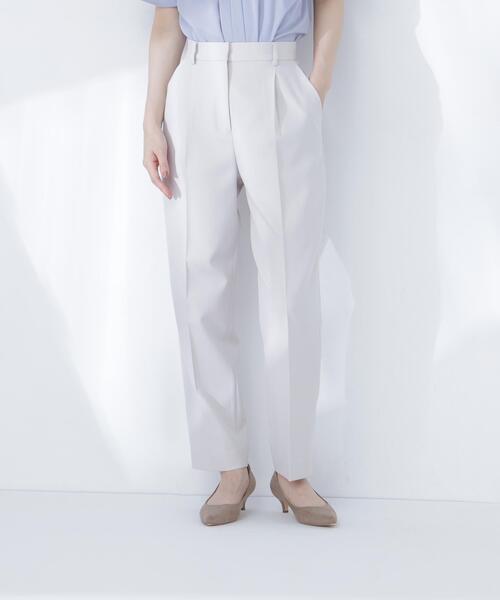 NATURAL BEAUTY BASIC(ナチュラルビューティーベーシック)の「撥水テーパードパンツ(その他パンツ・レディース・オフホワイト/ブラック・MEDIUM/SMALL)」の20枚目の写真
