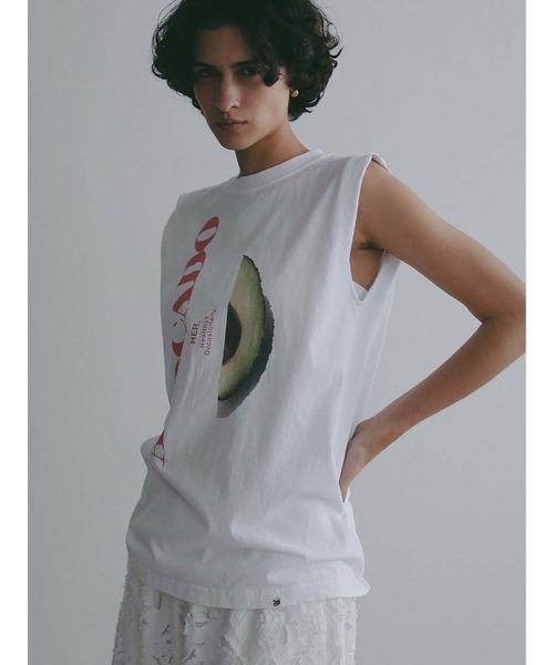 HER.(ハー)の「AVOCADO TANK(Tシャツ/カットソー・レディース・オフホワイト・フリー)」の4枚目の写真