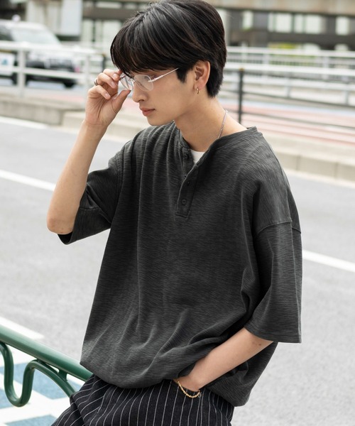 WEGO(ウィゴー)の「WEGO/【26年春夏新作】スラブヘンリーネックT(Tシャツ/カットソー・メンズ・ピンク/チャコール・LARGE/MEDIUM)」の9枚目の写真