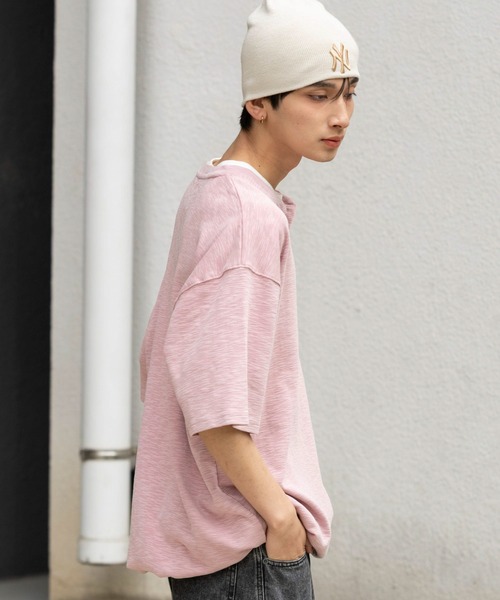 WEGO(ウィゴー)の「WEGO/【26年春夏新作】スラブヘンリーネックT(Tシャツ/カットソー・メンズ・ピンク/チャコール・LARGE/MEDIUM)」の15枚目の写真