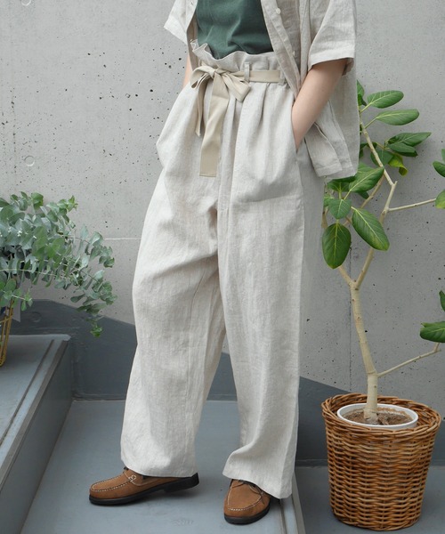 PAR ICI(パーリッシィ)の「フレンチリネン ペーパーバッグパンツ(セットアップ対応)(その他パンツ・レディース・ダークブラウン/レッド/アイボリー・FREE)」の2枚目の写真