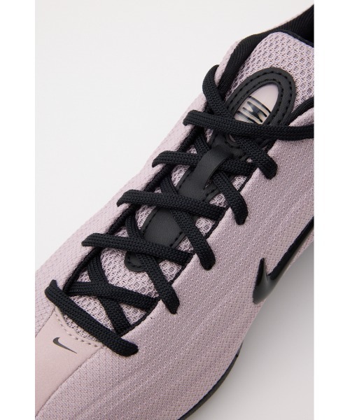 NIKE(ナイキ)の「ショックス Z(スニーカー・レディース・ブラック/ライトピンク・23.5cm/24.5cm/25.5cm)」の17枚目の写真