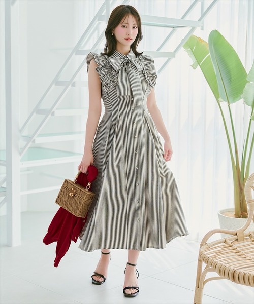 WILLSELECTION(ウィルセレクション)の「フリルスリーブボウタイシャツワンピース(ワンピース・レディース・ネイビー/ブルー系その他/ホワイト系その他/ブラック系その他/ブラウン・FREE)」の14枚目の写真
