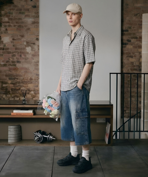 DWSE（ディーダブリューエスイー）の「カーゴハーフデニムパンツ（ブルー）（その他パンツ・メンズ・その他・SMALL/MEDIUM/LARGE/X-LARGE）」の3枚目の写真