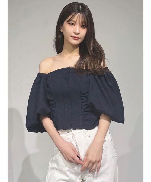 MERCURYDUO(マーキュリーデュオ)の「2WAYラメツイルオフショルベアブラウス(シャツ/ブラウス・レディース・ネイビー/オフホワイト/ピンク・FREE)」の5枚目の写真