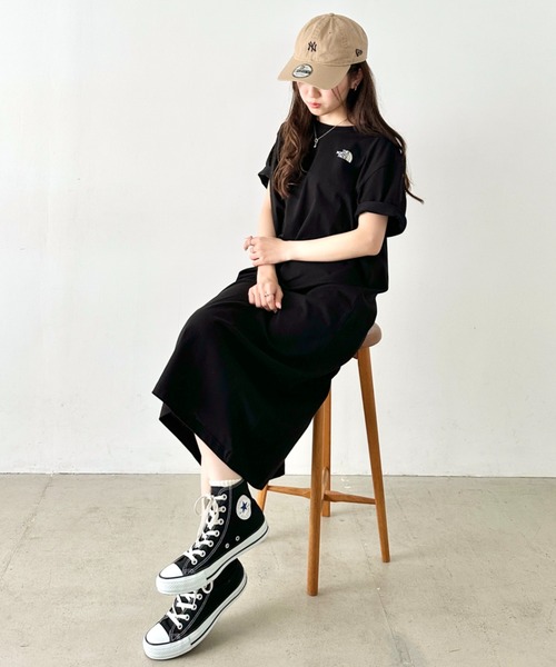 THE NORTH FACE（ザノースフェイス）の「THE NORTH FACE(ザ・ノースフェイス)/ロゴプリント 半袖Tシャツ ワンポイント 膝下ワンピ ロングワンピース/W'S DAYCOTTON S/S DRESS（ワンピース・レディース・ブラック/ダークベージュ/チャコールグレー・L/XL/M/S）」の10枚目の写真
