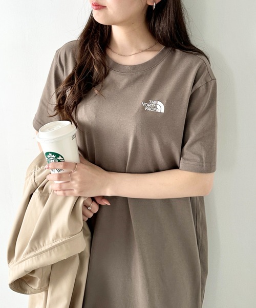 THE NORTH FACE（ザノースフェイス）の「THE NORTH FACE(ザ・ノースフェイス)/ロゴプリント 半袖Tシャツ ワンポイント 膝下ワンピ ロングワンピース/W'S DAYCOTTON S/S DRESS（ワンピース・レディース・ブラック/ダークベージュ/チャコールグレー・L/XL/M/S）」の14枚目の写真