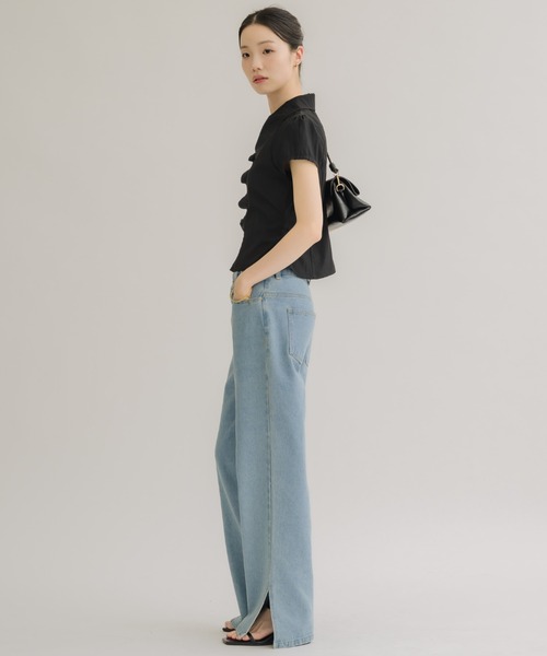 NEUNA(ヌナ)の「【シンプルなのに華やか見え◎】フロントタックコンパクトシャツ(シャツ/ブラウス・レディース・ブラック/アイボリー・FREE)」の15枚目の写真