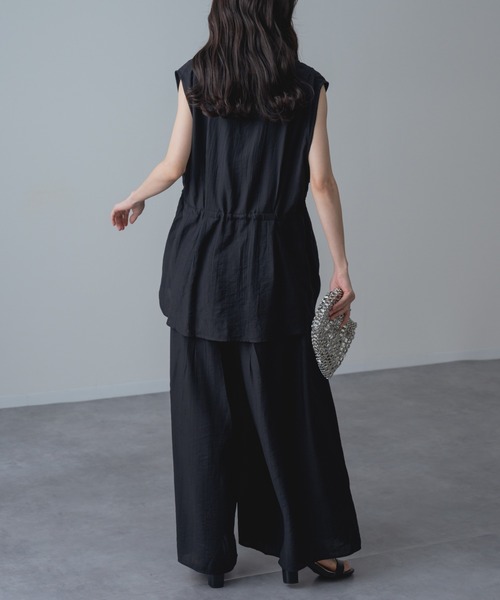 refinedworks（リファインドワークス）の「【refinedworks】きちんと見えする Vネック シアー ベスト（ベスト・レディース・カーキ/ブラック・FREE）」の14枚目の写真