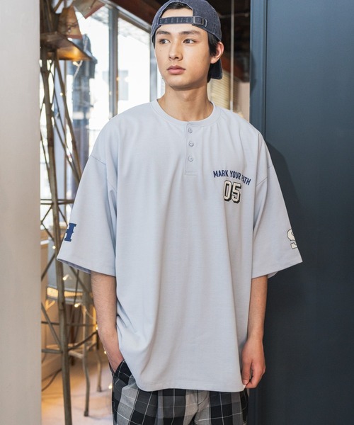 niko and...(ニコアンド)の「ベースボールヘンリーTシャツ(Tシャツ/カットソー・メンズ・チャコールグレー/オフホワイト/ライトブルー・LARGE/MEDIUM)」の12枚目の写真