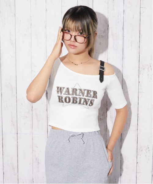 GORGE(ゴージ)の「《肩ベルト・華奢見え》ロゴリブカットソー/ストリート×Y2K/春夏/全3色(Tシャツ/カットソー・レディース・オフホワイト/グレー/ブラック・F)」の14枚目の写真