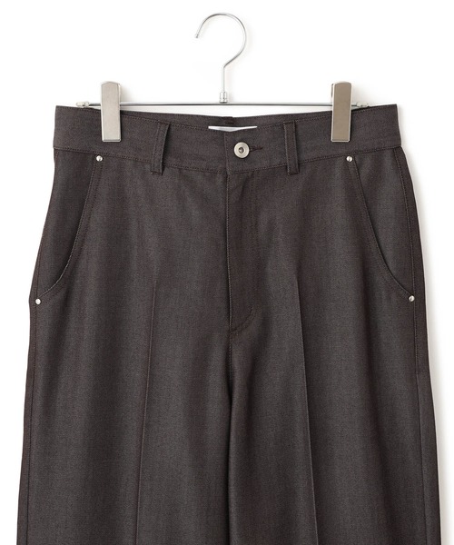 ADAM ET ROPE'(アダムエロペ)の「NIKKEセンタープレスデニム(デニムパンツ・レディース・ダークブラウン/ネイビー/ブラック・36/38)」の19枚目の写真