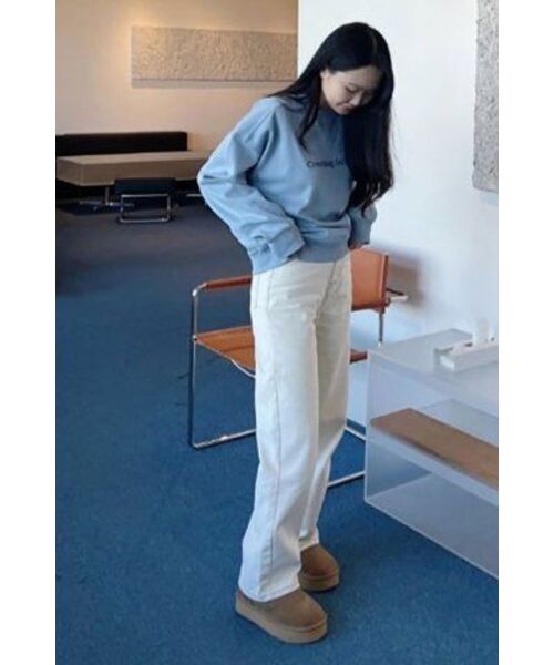 ADHOC(アドホック)の「男女共用ベーシックスウェット (ブルー) (HZ9LT80-43)(スウェット・レディース・その他・100/105/FREE)」の2枚目の写真