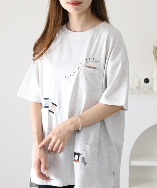 FUNALIVE(ファンアライブ)の「裁縫ネコししゅう多ポケットプルオーバー 半袖(Tシャツ/カットソー・レディース・ライトブルー/オフホワイト/オートミール・L/M)」の2枚目の写真