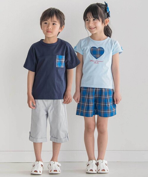 BeBe(ベベ)の「【お揃い】【神戸タータン×BeBe】チェックハートパッチ半袖Tシャツ(90~160cm)(Tシャツ/カットソー・キッズ・ブルー・130cm/150cm/140cm)」の6枚目の写真