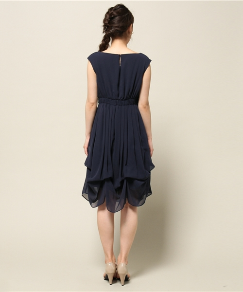 laboratory work（ラボラトリーワーク）の「着丈2WAYバルーンライクワンピース　【結婚式　ワンピース】（ドレス・レディース・レッド/ミント/ネイビー・MEDIUM）」の10枚目の写真