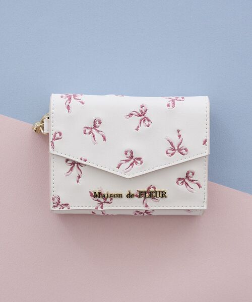 リボン刺繍ミニウォレット（財布）｜Maison de FLEUR（メゾンド