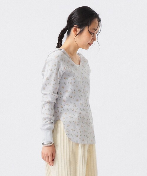 BEAMS BOY(ビームスボーイ)の「フラワー サーマル パーカー(Tシャツ/カットソー・レディース・オフホワイト/ライトグレー・ONE SIZE)」の17枚目の写真