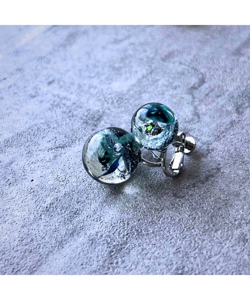 tone(トーン)の「【Willija】金属アレルギー対応《π》一点物球体アートイヤリング(MA)(イヤリング・レディース・ブルー/ピンク系1/ピンク系2/ピンク系3/ブルー系3/レッド系2/ピンク系5/ピンク系4・FREE)」の18枚目の写真