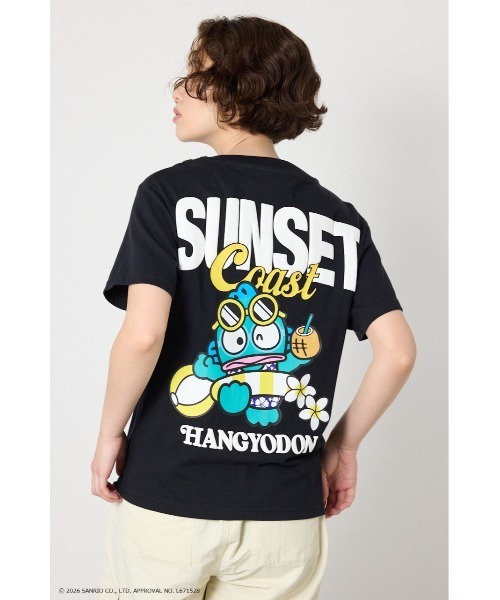 RODEO CROWNS WIDE BOWL(ロデオクラウンズワイドボウル)の「(サンリオキャラクターズ)SUNSET Tシャツ(Tシャツ/カットソー・レディース・ブラック/オフホワイト/グリーン系その他/ライトパープル・LARGE/MEDIUM)」の12枚目の写真