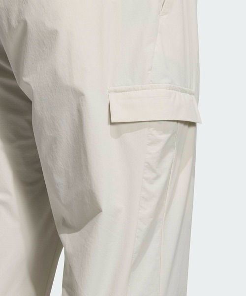 adidas(アディダス)の「ビヨンド ザ コース EX-Stretch active 撥水ルーズフィット アンクルカーゴパンツ【adidas Golf/アディダスゴルフ】(カーゴパンツ・メンズ・クリーム・100/88/92/96/73/76/79/82/85)」の4枚目の写真
