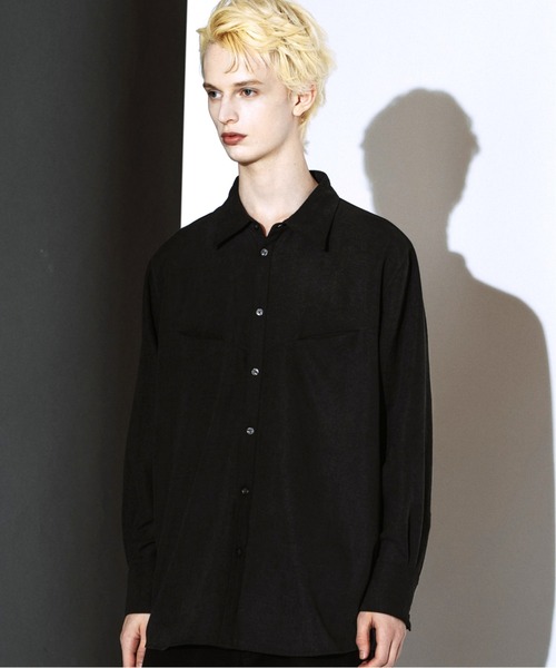 NO ID.（ノーアイディ）の「【NO ID.】Matte Skin Smooth Over Shirt / マット スキン スムース オーバー シャツ（シャツ/ブラウス・メンズ・ブラウン/グレー/ブラック・ONE SIZE）」の4枚目の写真